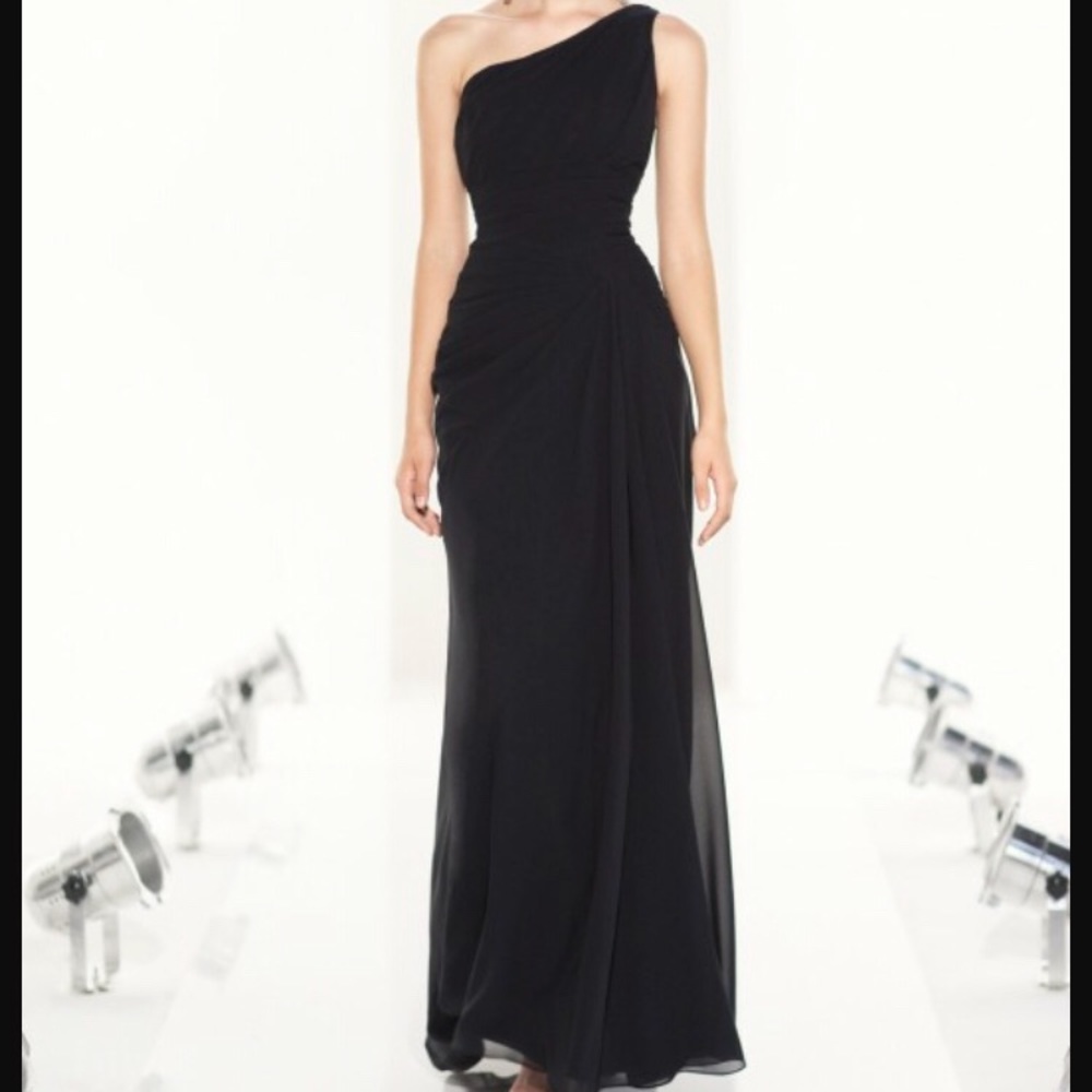 Sorella Vita one shoulder dress